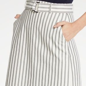 An Taylor new skirt with tag